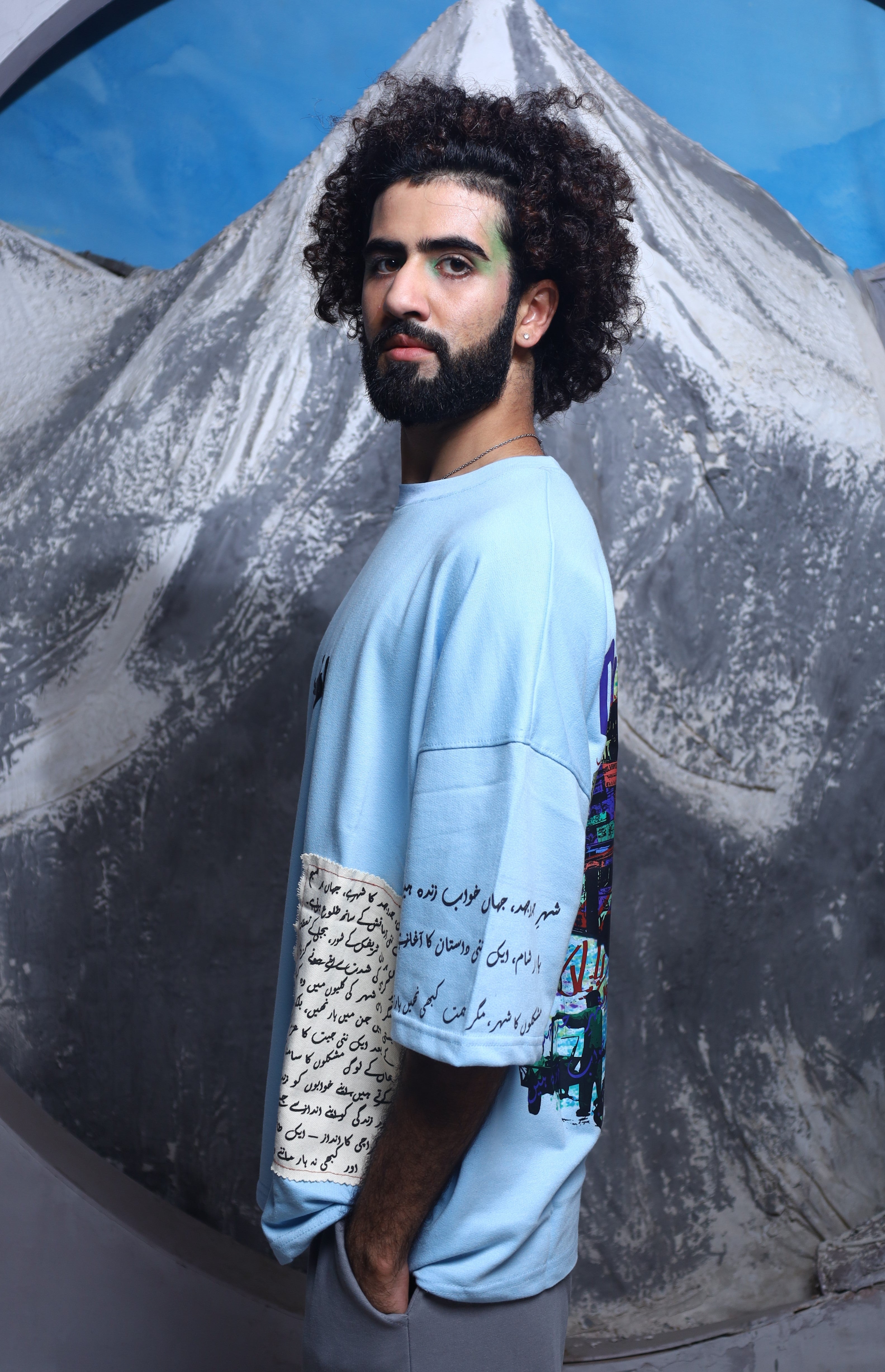 کراچی کی دستک  | Tee